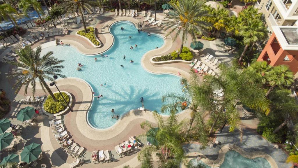 The Vacation Village at Parkway Orlando is minutes from the Disney World Resort and you will enjoy your stay in a luxurious one-bedroom condo.